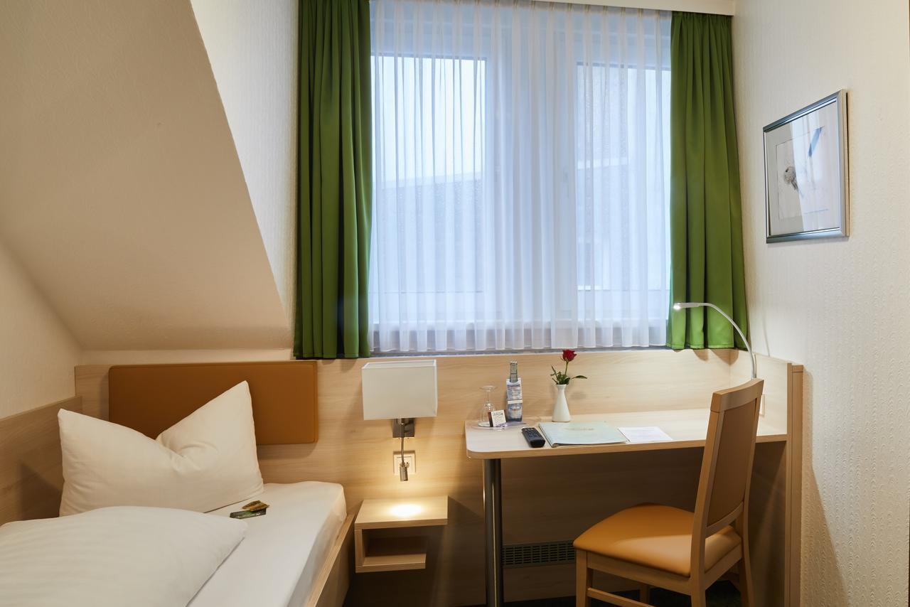Hotel Zur Traube Velbert Exteriér fotografie